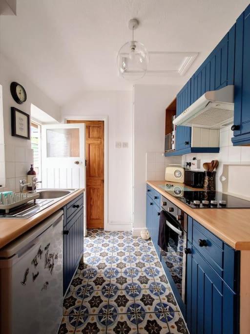 Holiday home Cosy Welsh Town